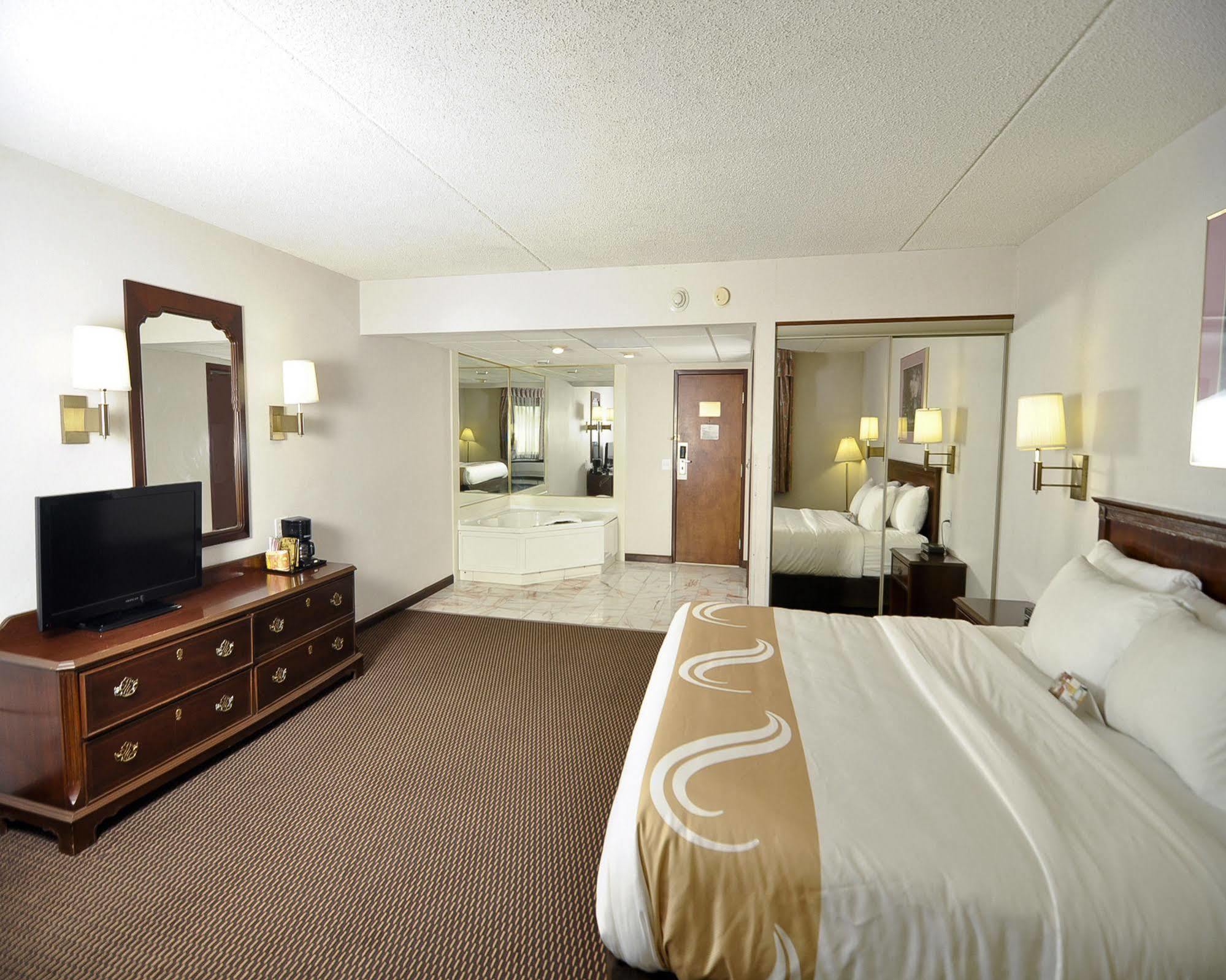 Quality Inn Milan-Sandusky Exterior photo